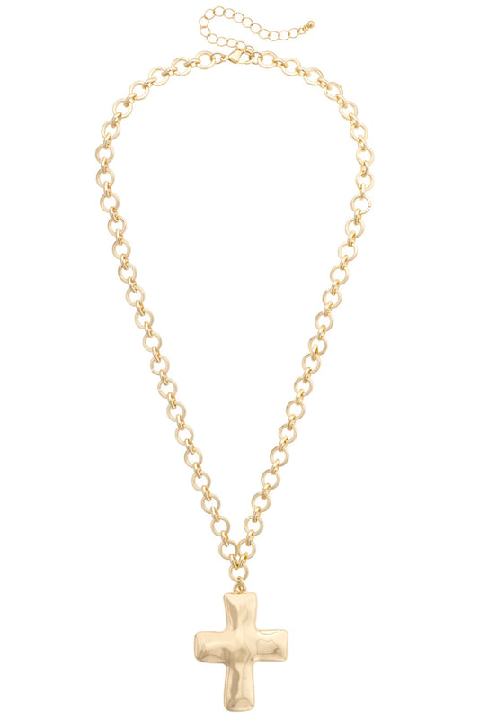 Cici Hammered Cross Necklace in Shiny Gold