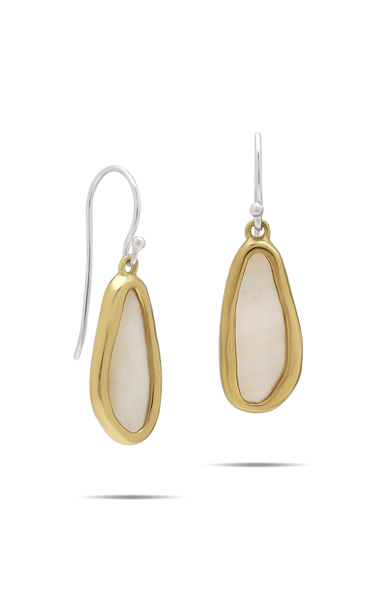 Petite Dream Traveler Drop Earrings - Mother Of Pearl